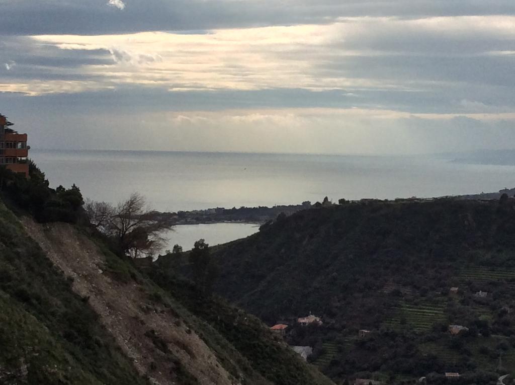 B&B Casa Margherita ตาออร์มินา ภายนอก รูปภาพ