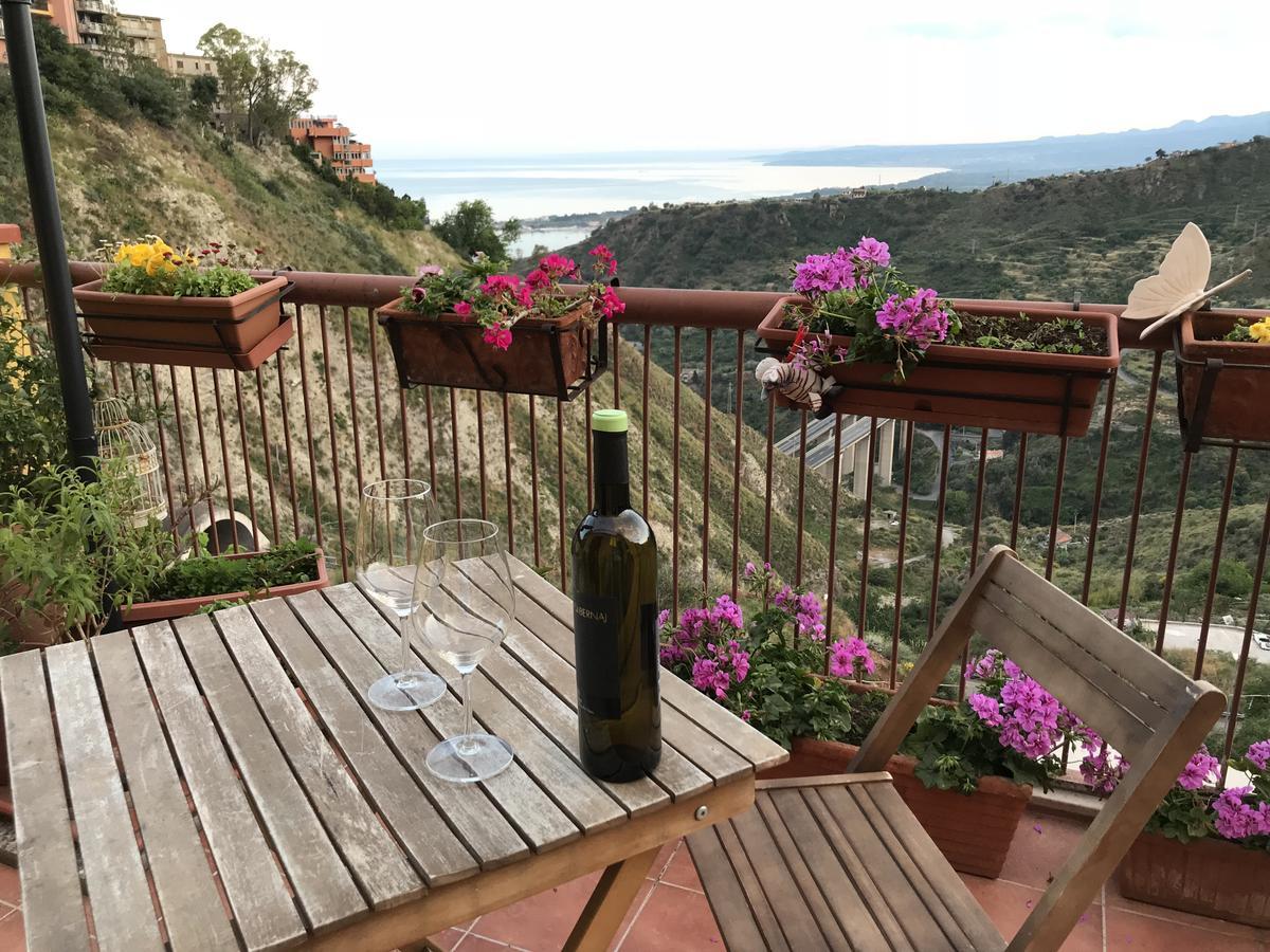 B&B Casa Margherita ตาออร์มินา ภายนอก รูปภาพ